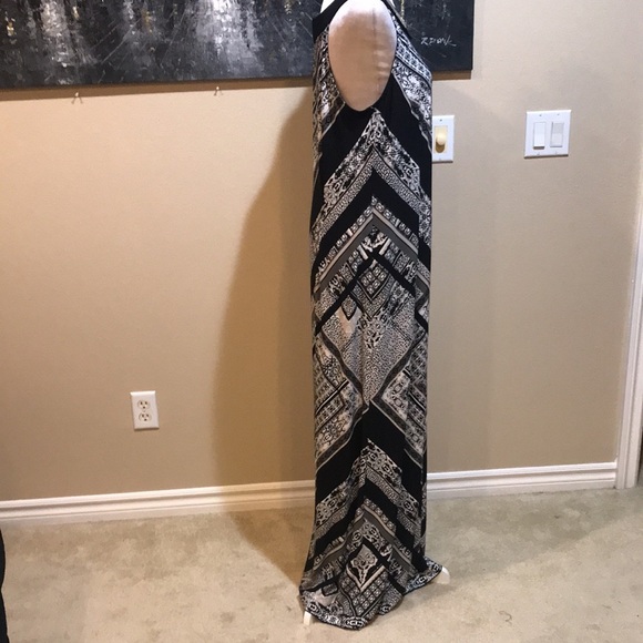 Sandra Darren Black/Gray Chevron Design Sequin Mesh Neckline Maxi Dress-16 - Picture 4 of 12